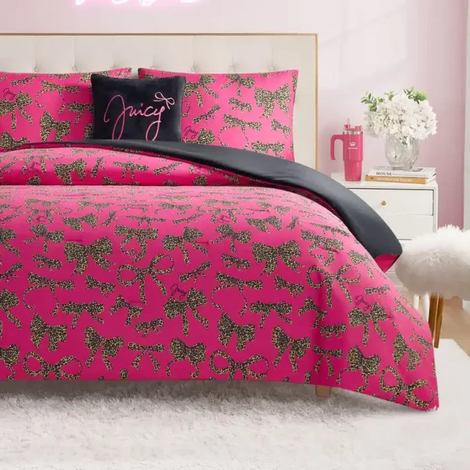 Solid Plush Reversible Cheetah Bows Comforter Set